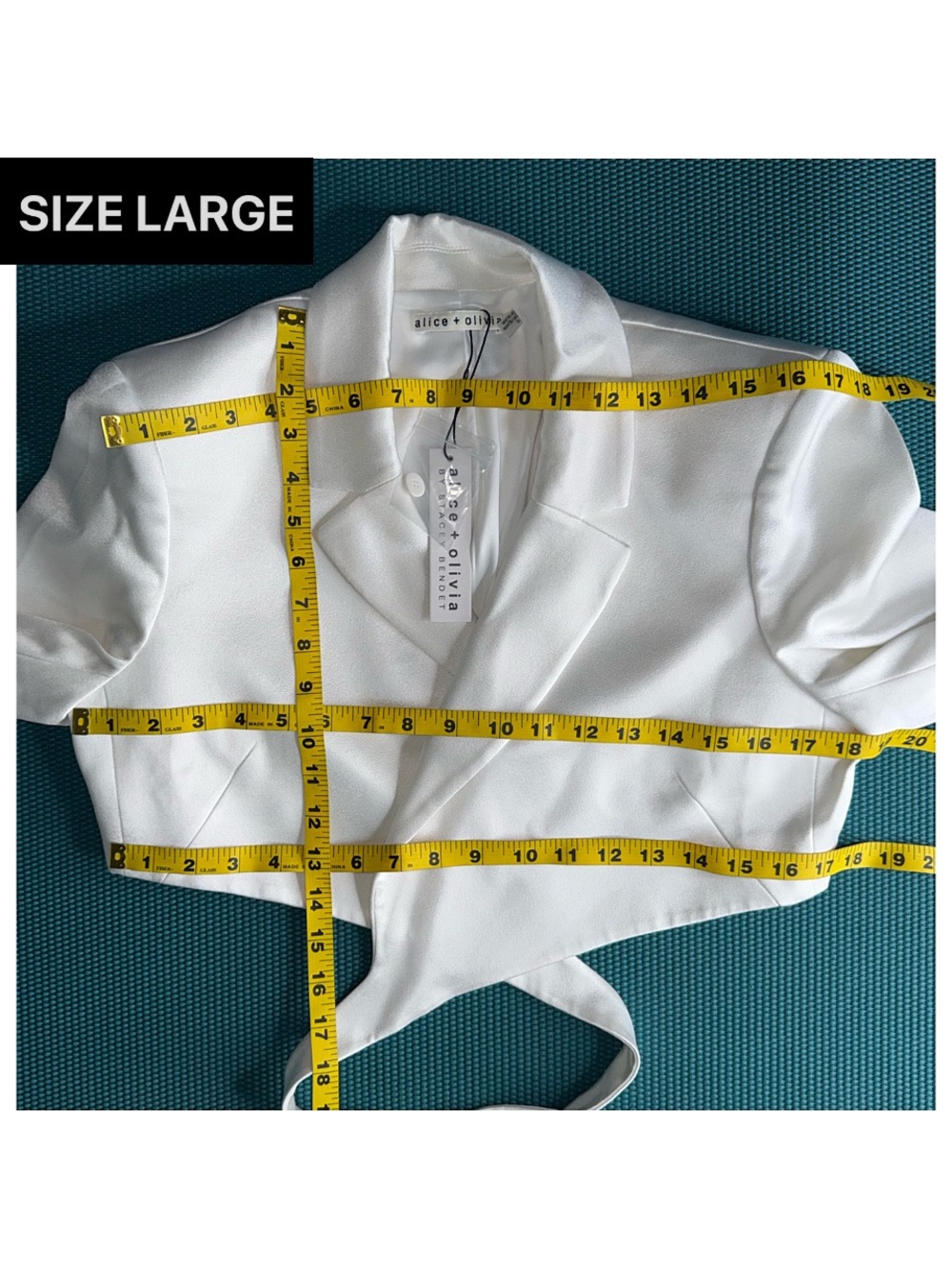 Alice + Olivia Leone Off White Cropped Wrap Belted Buckle Blazer - Picture 8 of 16